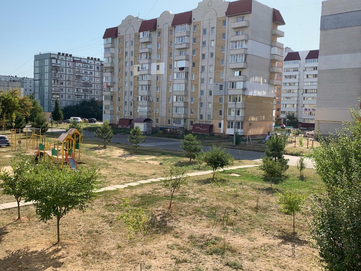 Семейные Апартаменты В Новом Районе У Софиевского Парка Umanʼ Εξωτερικό φωτογραφία